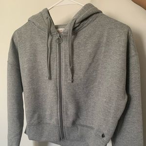 gray cropped hoodie